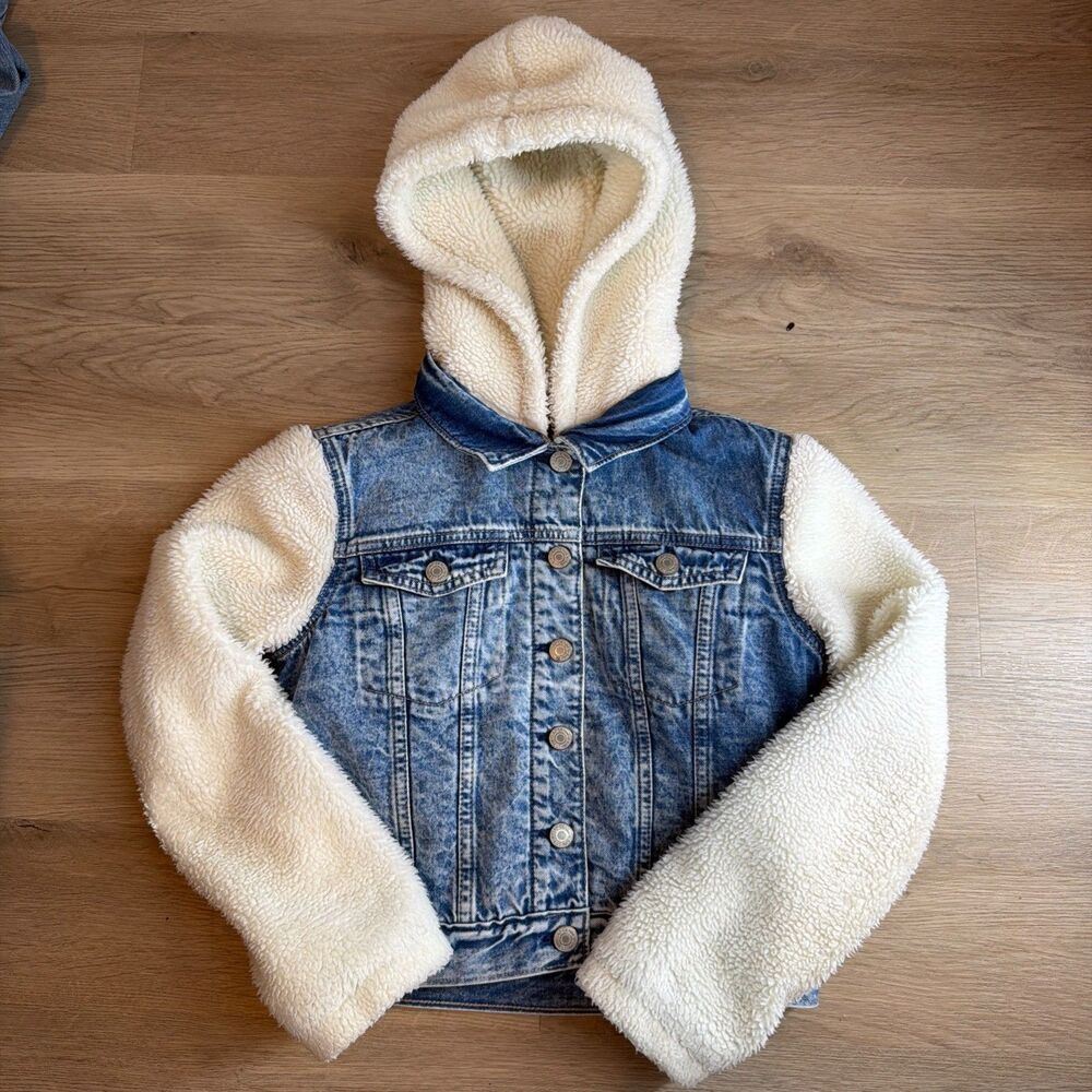 Gap Kids Sherpa-Lined Denim Jacket, M